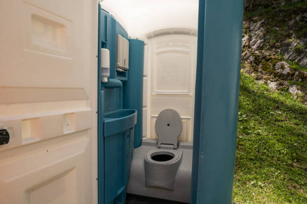 Best Luxury portable toilet rental  in China, TX